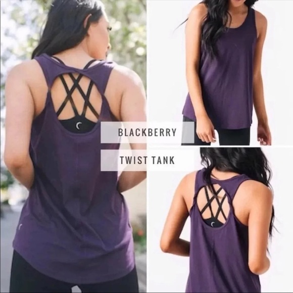 Zyia Blackberry Twist Tank - Picture 4 of 12